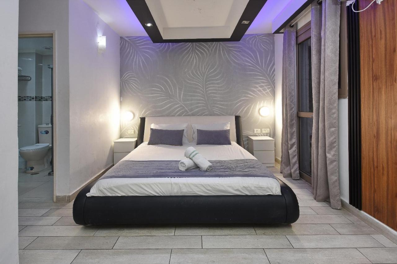 Nofim Suites Tiberias Bagian luar foto