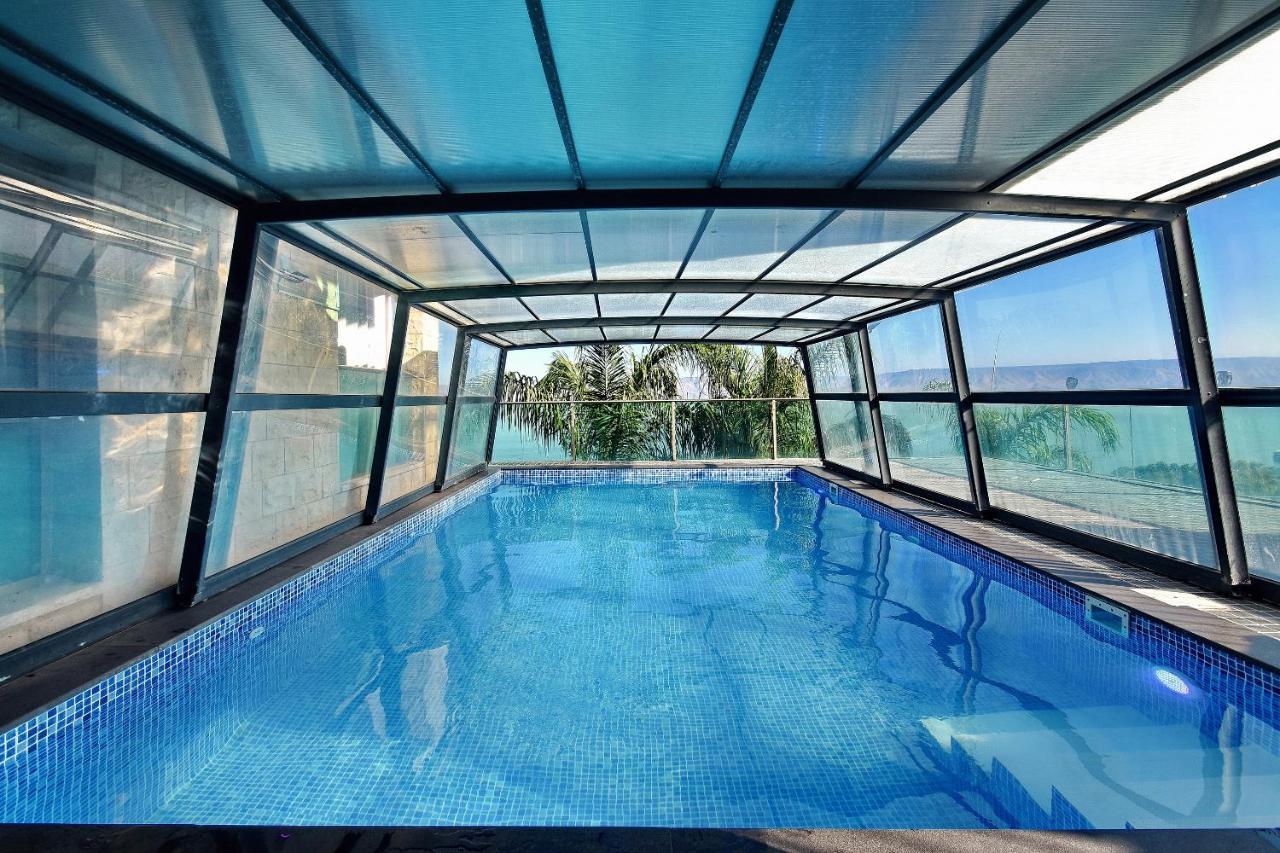 Nofim Suites Tiberias Bagian luar foto