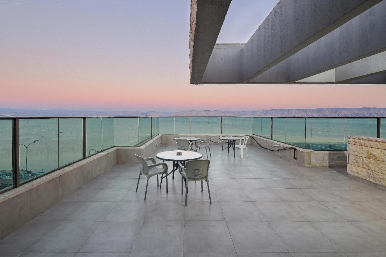 Nofim Suites Tiberias Bagian luar foto